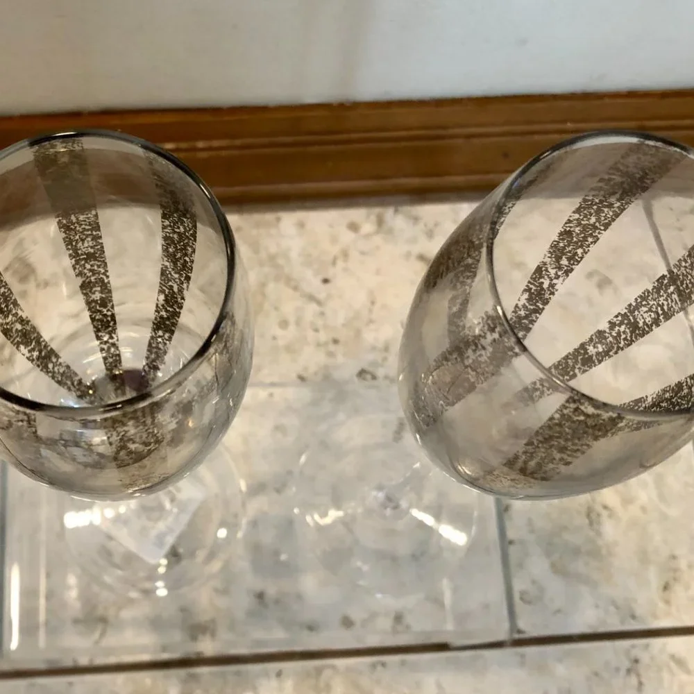 2) Pier 1 SPECKLE Silver Black Hand Painted Mouth Blown Champagne Flutes Glasses
